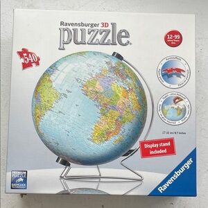 Ravensburger 3D Globe Puzzle with Stand - Multicolor